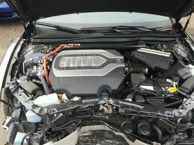 JH4KC2F9XHC000131 - 2017 ACURA RLX SPORT GRAY photo 7