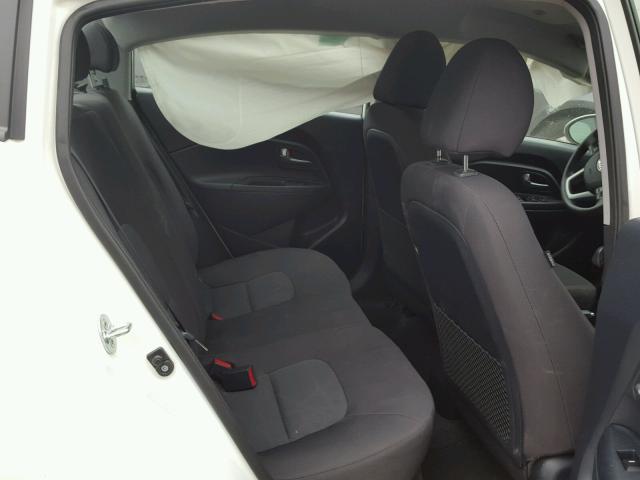 KNADM4A33G6695987 - 2016 KIA RIO LX Սպիտակ լուսանկար 6