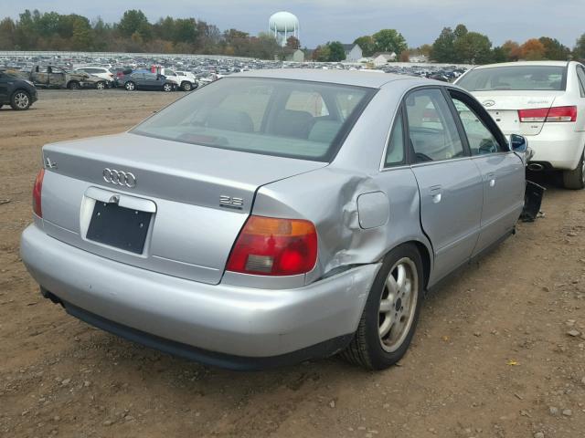 WAUED68D4WA003617 - 1998 AUDI A4 2.8 QUA SILVER photo 4