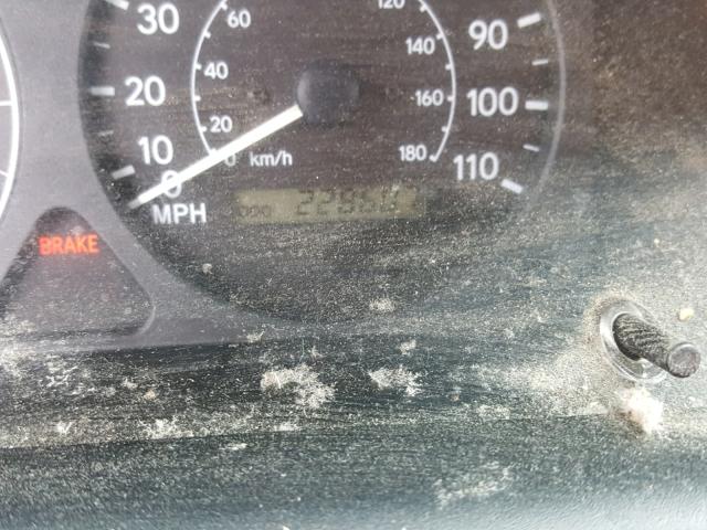 1Y1SK5281XZ443939 - 1999 CHEVROLET GEO PRIZM 红色 照片 8