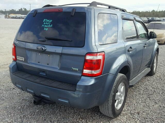 1FMCU9DG9BKA90572 - 2011 FORD ESCAPE XLT BLUE photo 4