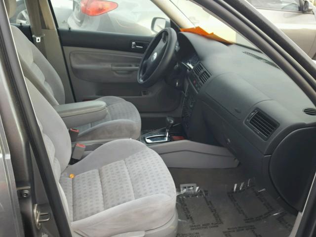3VWSP69M63M171735 - 2003 VOLKSWAGEN JETTA GRAY photo 5