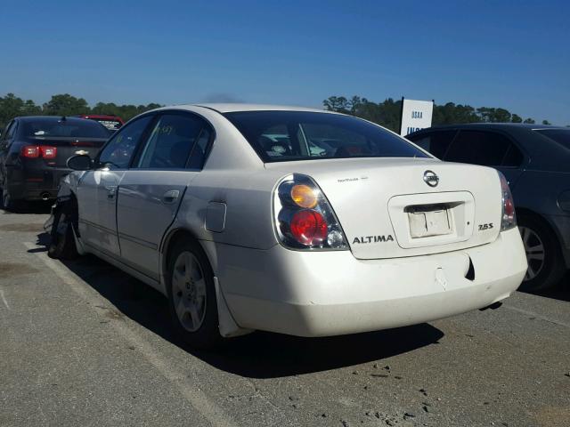 1N4AL11D43C247727 - 2003 NISSAN ALTIMA WHITE photo 3