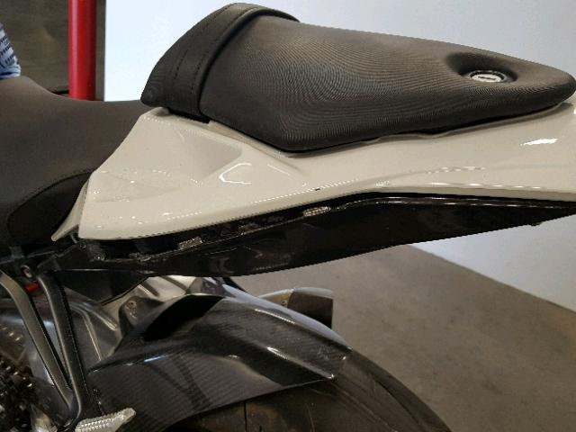 WB105340XCZL16418 - 2012 BMW S 1000 RR TWO TONE photo 14