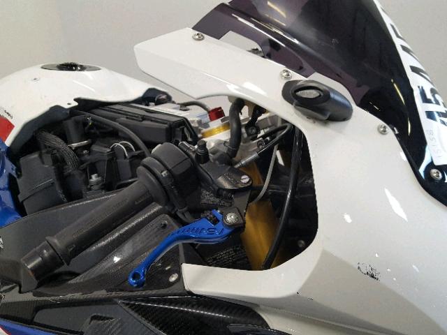 WB105340XCZL16418 - 2012 BMW S 1000 RR TWO TONE photo 17