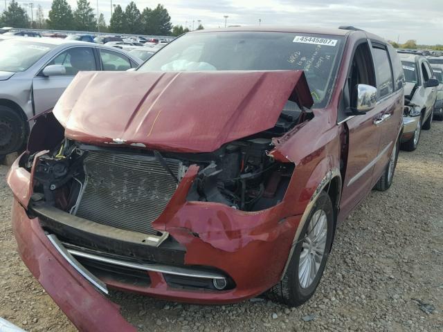 2C4RC1CG7DR597009 - 2013 CHRYSLER TOWN & COU RED photo 2