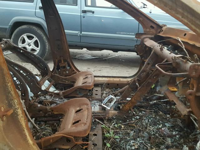 1G11B5SAXDF352595 - 2013 CHEVROLET MALIBU LS 银色 照片 5