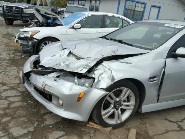 6G2ER57719L240186 - 2009 PONTIAC G8 SILVER photo 9