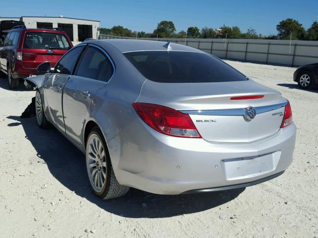 W04GS5ECXB1018330 - 2011 BUICK REGAL CXL SILVER photo 3