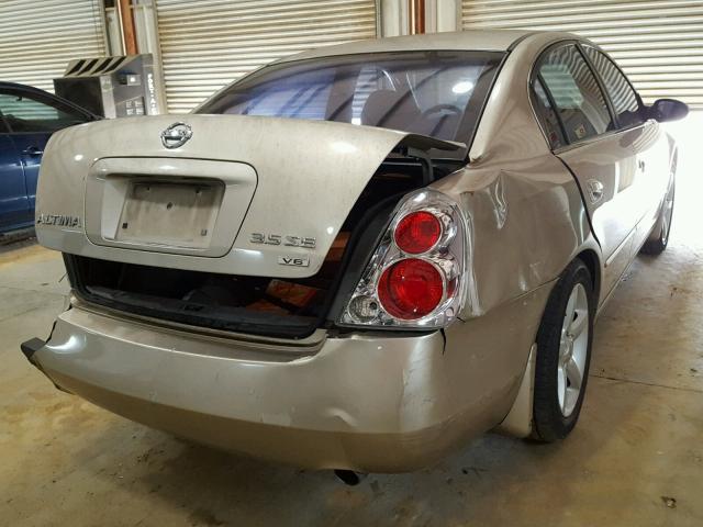 1N4BL11D25N438803 - 2005 NISSAN ALTIMA SE GOLD photo 4