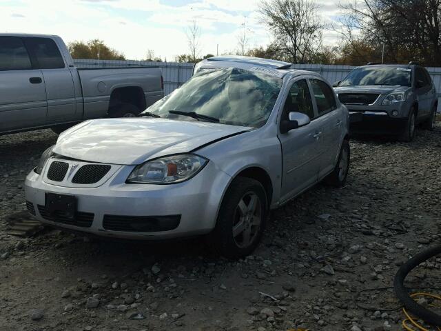 1G2AS58H797252830 - 2009 PONTIAC G5 SE SILVER photo 2