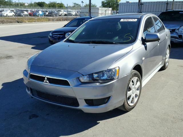 JA32U2FUXDU009708 - 2013 MITSUBISHI LANCER GRAY photo 2