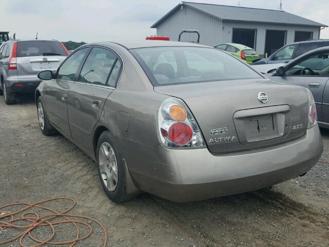 1N4AL11D34C101210 - 2004 NISSAN ALTIMA BAS BEIGE photo 3