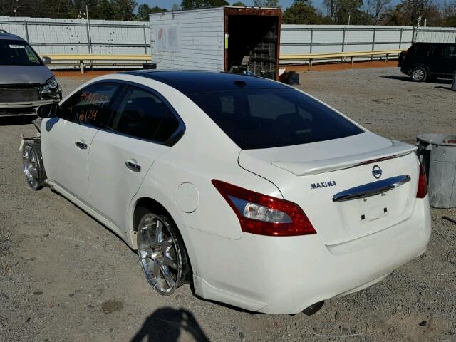 1N4AA5AP5AC826357 - 2010 NISSAN MAXIMA S WHITE photo 3