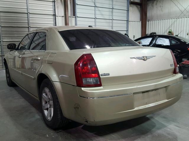 2C3KA53G96H404483 - 2006 CHRYSLER 300 TOURIN TAN photo 3