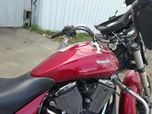 5VPTW36N6D3015687 - 2013 VICTORY MOTORCYCLES CROSS COUN Rojo foto 5