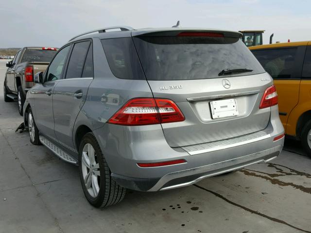 4JGDA5HB4CA042392 - 2012 MERCEDES-BENZ ML 350 4MA SILVER photo 3