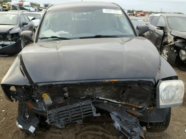 1D7HW48N95S317348 - 2005 DODGE DAKOTA QUA BLACK photo 7