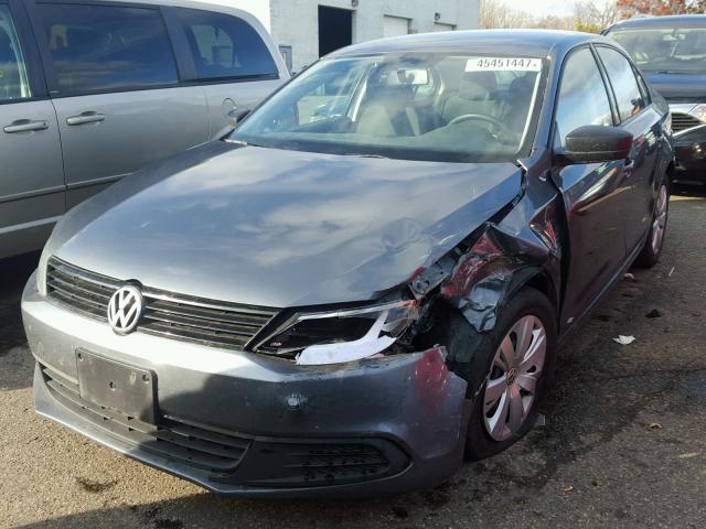 3VW2K7AJ6CM324992 - 2012 VOLKSWAGEN JETTA BASE 灰色 照片 2