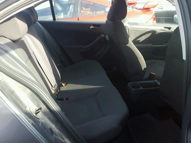 3VW2K7AJ6CM324992 - 2012 VOLKSWAGEN JETTA BASE 灰色 照片 6