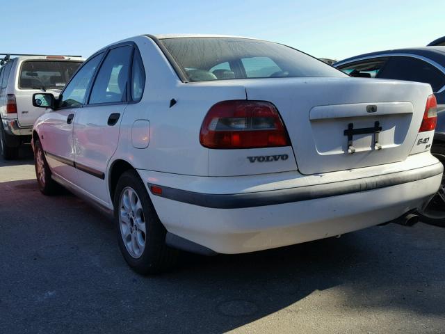 YV1VS2559YF494247 - 2000 VOLVO S40 WHITE photo 3