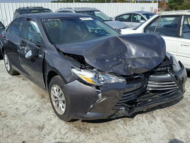4T1BF1FKXHU292391 - 2017 TOYOTA CAMRY LE GRAY photo 1