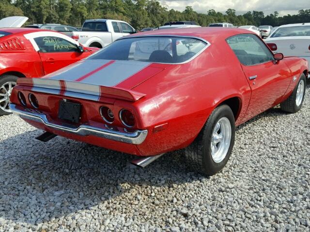 1Q87H2N147895 - 1972 CHEVROLET CAMARO RED photo 4