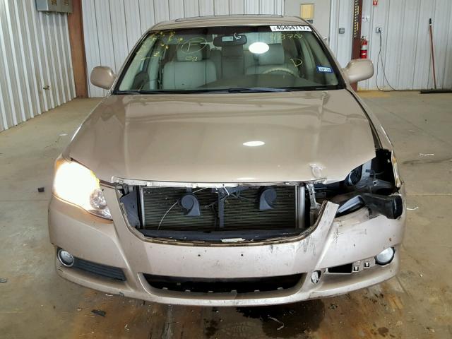 4T1BK36B48U264870 - 2008 TOYOTA AVALON XL GOLD photo 7