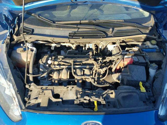 3FADP4BJ0EM165969 - 2014 FORD FIESTA SE BLUE photo 7