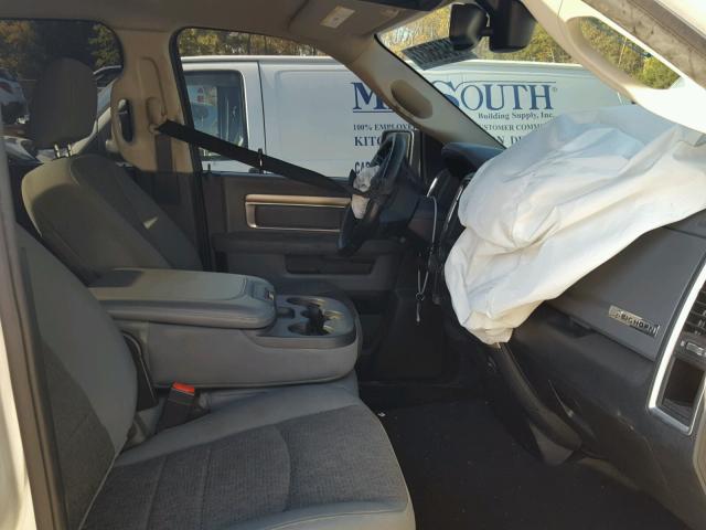 1C6RR7GT9GS353073 - 2016 RAM 1500 SLT SILVER photo 5