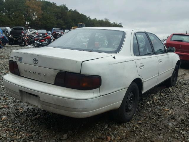 4T1SK12E9SU649269 - 1995 TOYOTA CAMRY LE WHITE photo 4