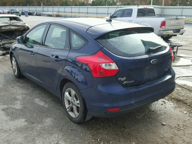 1FAHP3K27CL111247 - 2012 FORD FOCUS SE BLUE photo 3