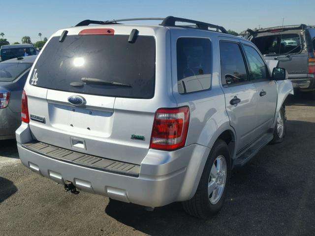 1FMCU0DG9CKA67550 - 2012 FORD ESCAPE XLT SILVER photo 4