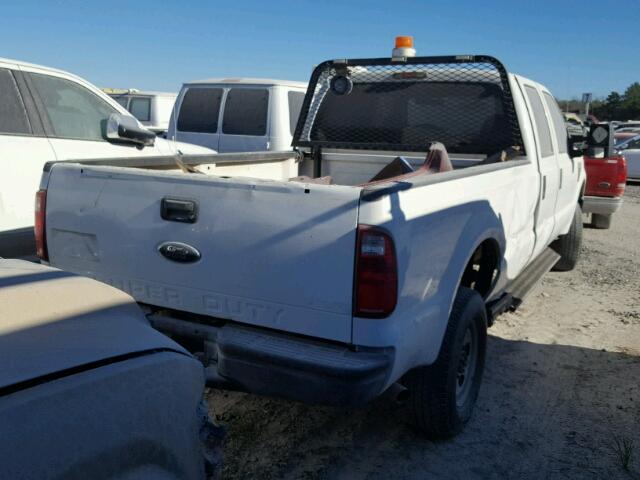 1FTSW21519EB25232 - 2009 FORD F250 SUPER WHITE photo 4