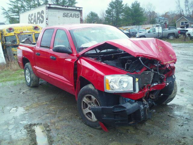 1D7HW48N75S161956 - 2005 DODGE DAKOTA QUA RED photo 1