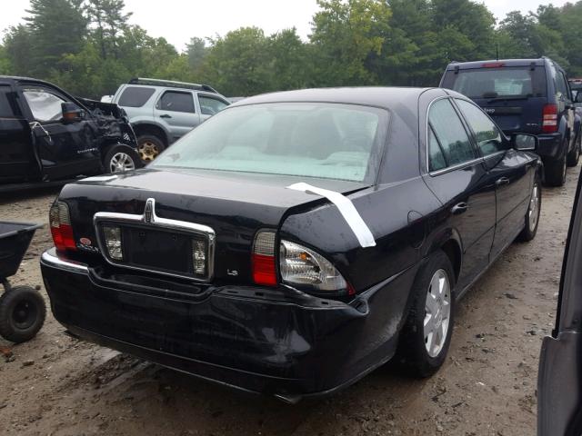 1LNHM86SX4Y688297 - 2004 LINCOLN LS შავი ფოტო 4