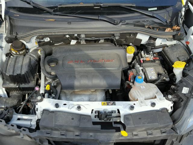 ZFBERFAT7G6C66572 - 2016 RAM PROMASTER 白色 照片 7