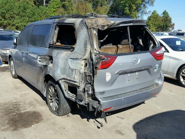 5TDYK3DC8FS610687 - 2015 TOYOTA SIENNA XLE SILVER photo 3