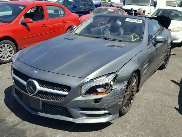 WDDJK7DA3DF009505 - 2013 MERCEDES-BENZ SL 550 GRAY photo 2