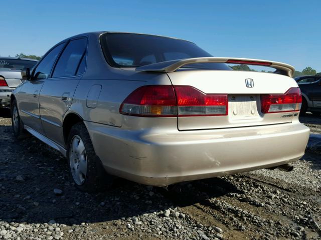 1HGCG16562A026473 - 2002 HONDA ACCORD GOLD photo 3