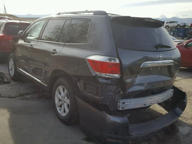 5TDBK3EH8DS261804 - 2013 TOYOTA HIGHLANDER GRAY photo 3