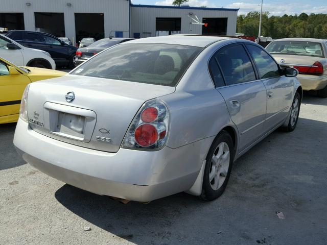 1N4AL11D35C354383 - 2005 NISSAN ALTIMA SILVER photo 4