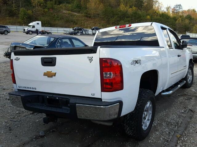 1GCRKSE76DZ132622 - 2013 CHEVROLET SILVERADO WHITE photo 4