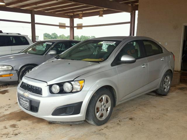 1G1JA5SH3D4195570 - 2013 CHEVROLET SONIC LS 银色 照片 2