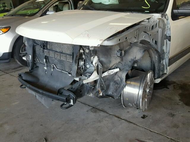 5LMJJ3J57EEL07455 - 2014 LINCOLN NAVIGATOR 白色 照片 9