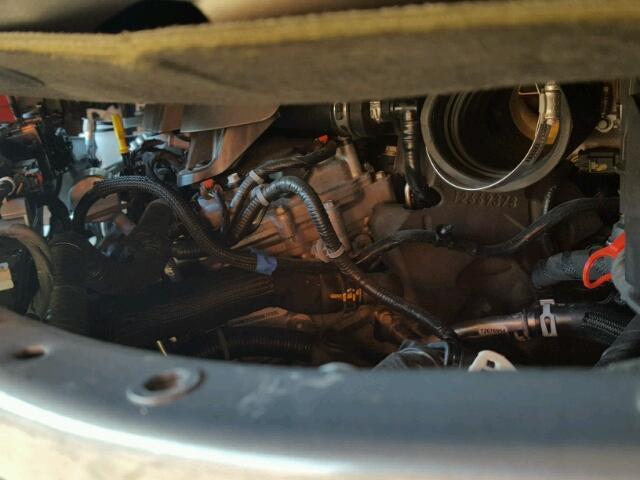 1G4ZP5SS0JU111099 - 2018 BUICK LACROSSE E SILVER photo 9