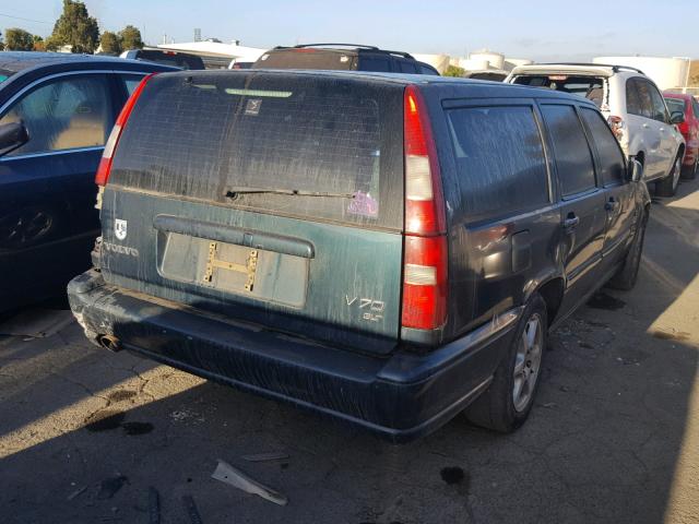 YV1LW5646W2384604 - 1998 VOLVO V70 GLT/AW GREEN photo 4