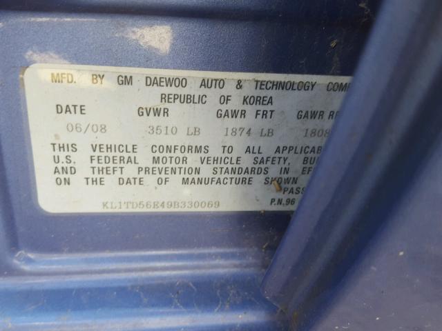 KL1TD56E49B330069 - 2009 CHEVROLET AVEO LS BLUE photo 10