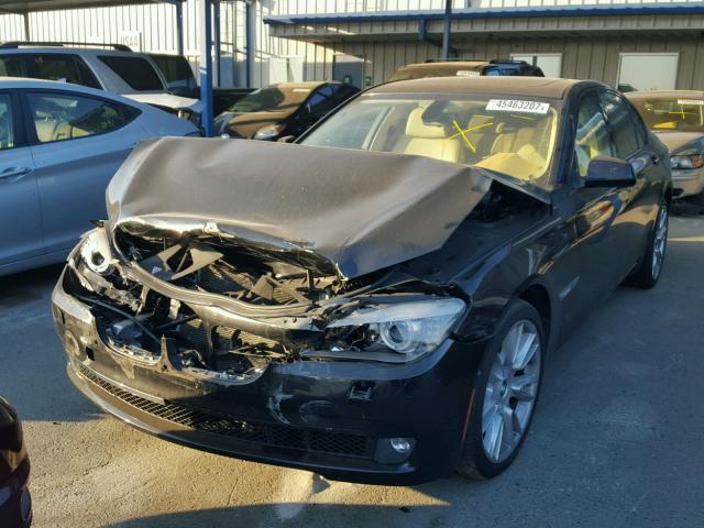 WBAKA83599CY34725 - 2009 BMW 750 I BLACK photo 2