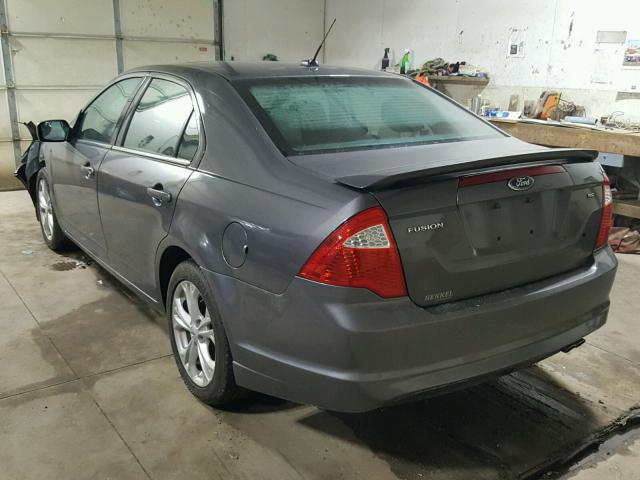 3FAHP0HA2CR136930 - 2012 FORD FUSION SE GRAY photo 3